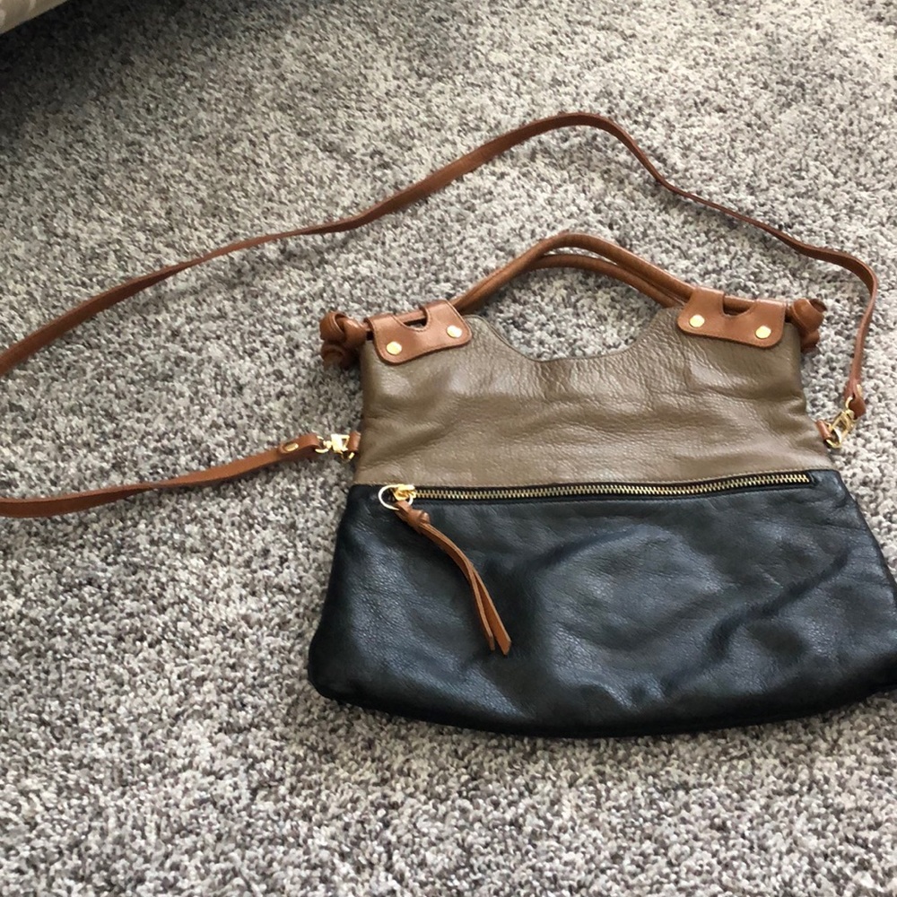 Purse - Picture 2 of 6